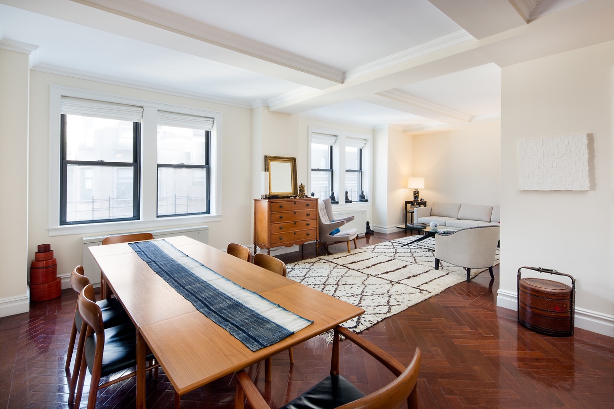 Primary Photo - 610 Park Ave