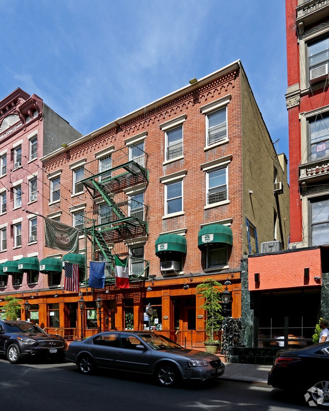 Primary Photo - 123-125 Mulberry St