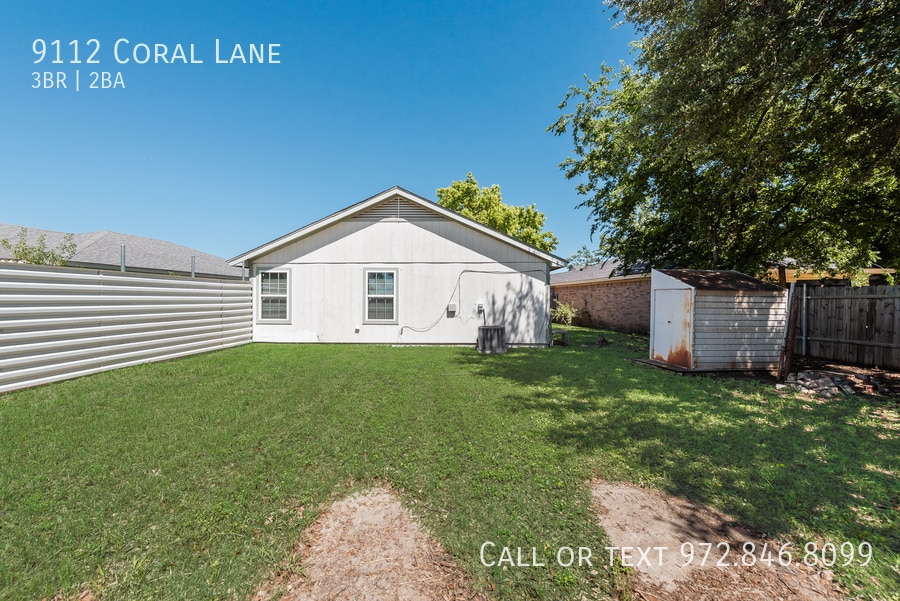 Primary Photo - 9112 Coral Ln