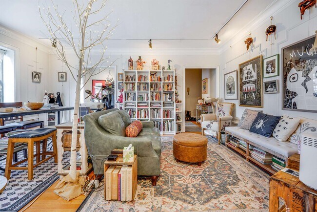 Foto del edificio - 1015 Washington St