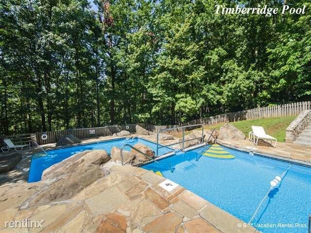 Building Photo - 521 Deer Path Ln