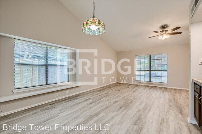 Foto del edificio - 3 br, 2 bath House - 9009 Davis Street