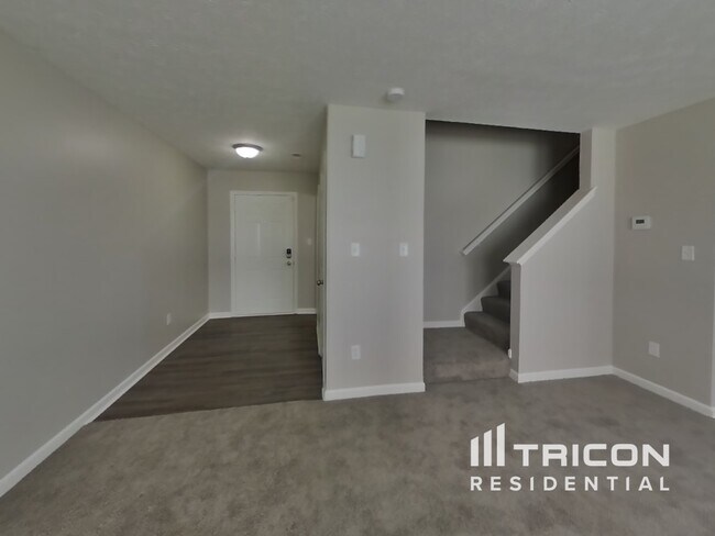 Foto del edificio - 3215 Brandenburg Dr