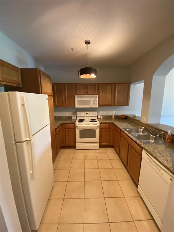 Building Photo - 300 State St E