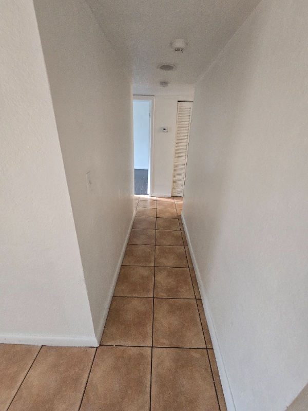 Foto del edificio - 2719 NW 39th Terrace