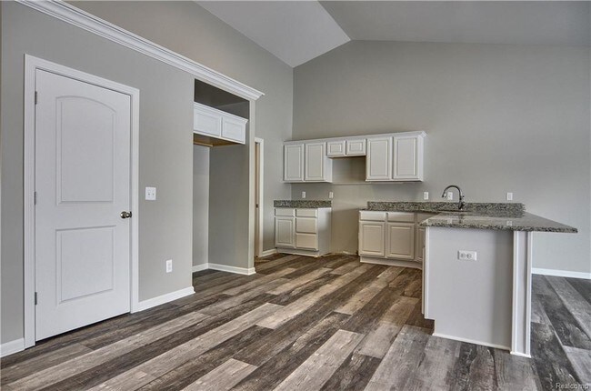 Building Photo - 318 Devonshire Dr
