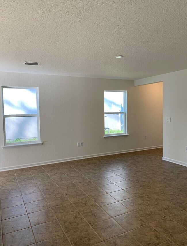 Foto del edificio - Built in 2021! Charming 3 Bed/2 Bath Home,...