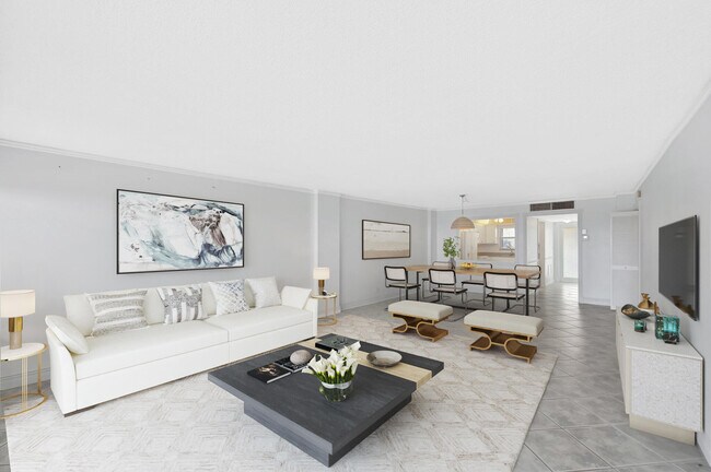 Foto del edificio - 328 N Ocean Blvd