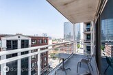 Foto principal - 2 bedroom in Chicago IL 60654