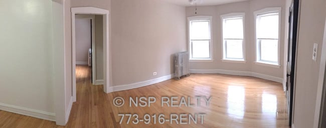 Building Photo - 4031 W Melrose St