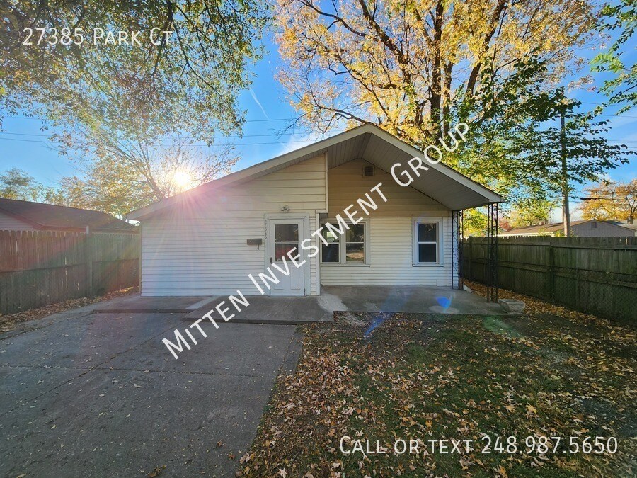 Foto principal - 27385 Park Ct