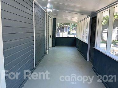 Building Photo - 1310 N Charlotte Ave