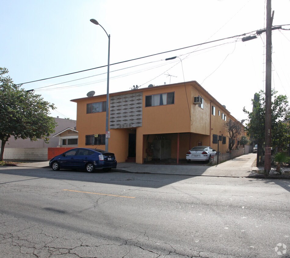 Foto principal - 5348 Fountain Ave