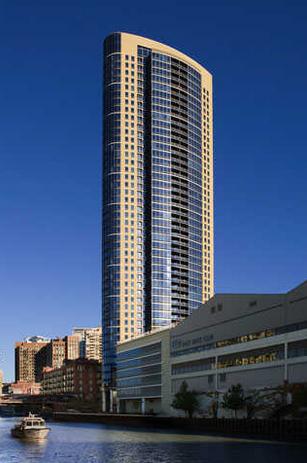 Foto del edificio - 550 N Kingsbury St