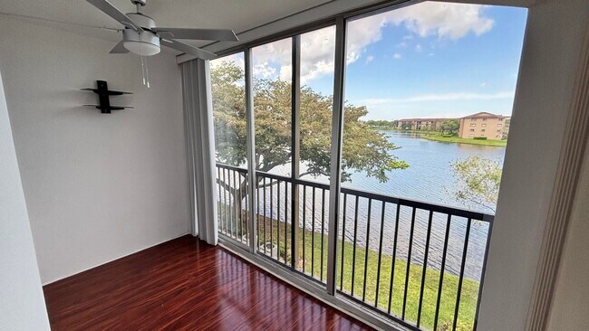 Foto del edificio - 1001 SW 141st Ave