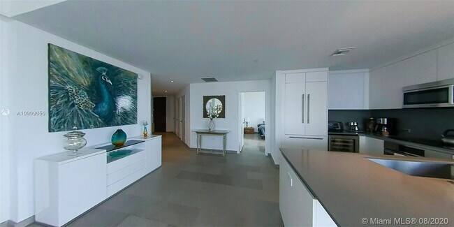 Foto del edificio - 88 SW 7th St