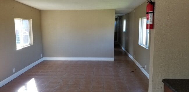 Building Photo - 315 Todds Ferry Rd