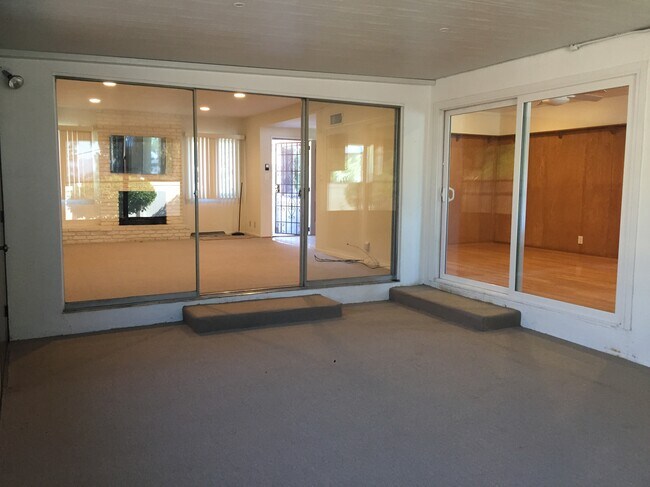 Sunroom - 201 Barranca Dr