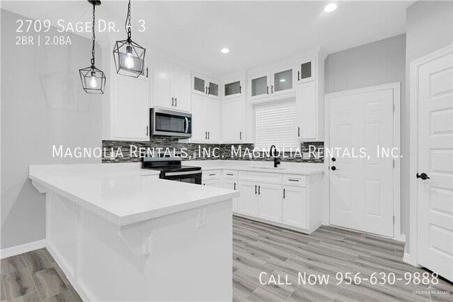 Building Photo - 2709 Sage Dr