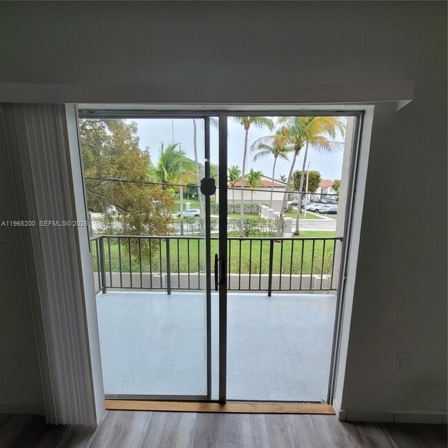 Foto del edificio - 5100 SW 41st St