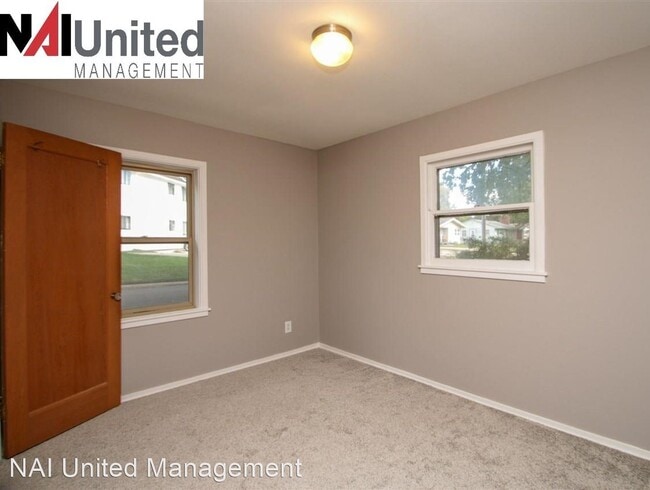 Building Photo - 3 br, 1 bath House - 3149 Isabella