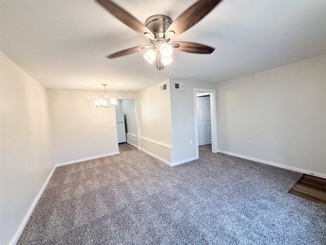 Foto del edificio - 5415 Scott St