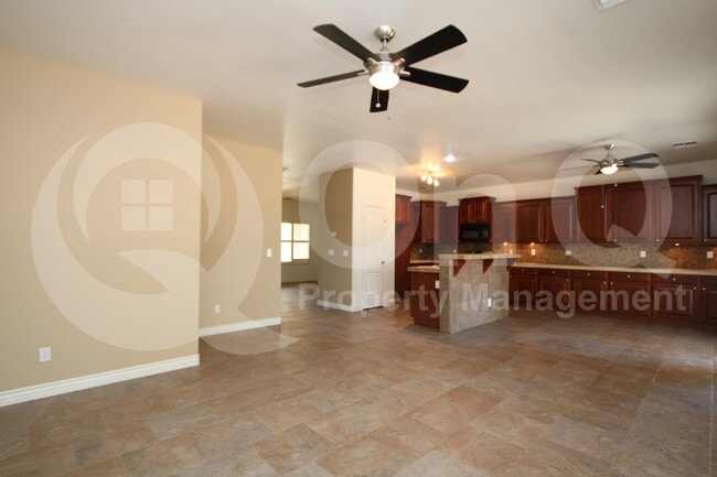 Building Photo - 14214 W Gelding Dr