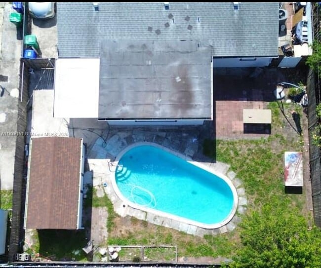 Foto del edificio - 2135 SW 46th Terrace