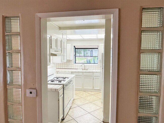 Foto del edificio - Peaceful 3bd home in Westchester