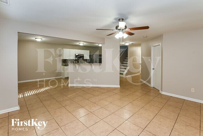Building Photo - 1362 Haestad Ct