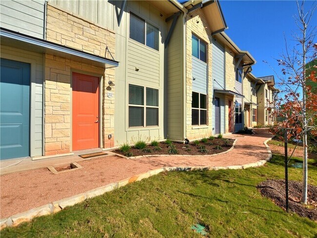 Building Photo - 7805 Cooper Ln