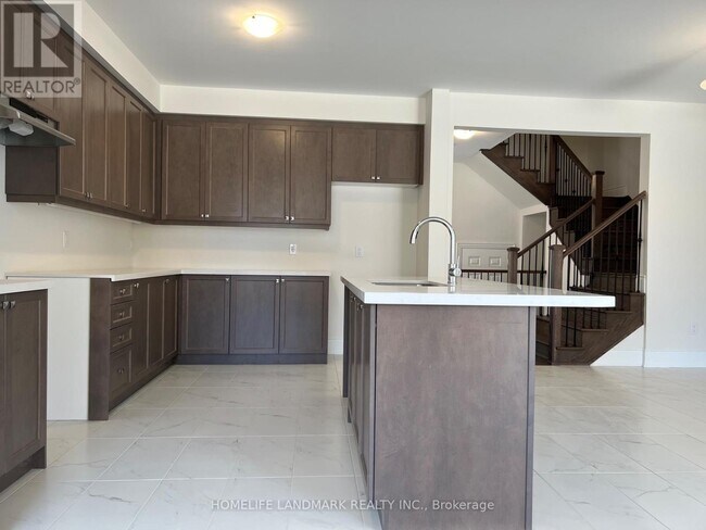 Building Photo - 155 Silk Twist Dr