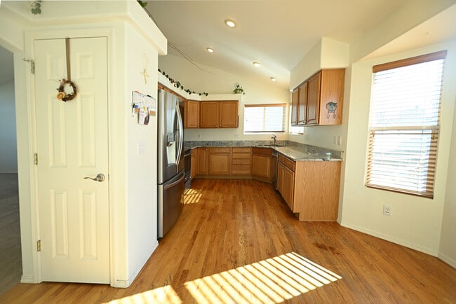 Photo - 1343 Lookout Springs Dr House