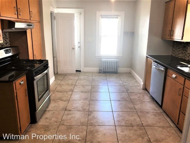 Building Photo - 3 br, 1.5 bath House - 719 Allen Street