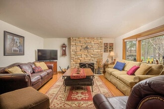 Building Photo - 2296 Cleghorn Rd