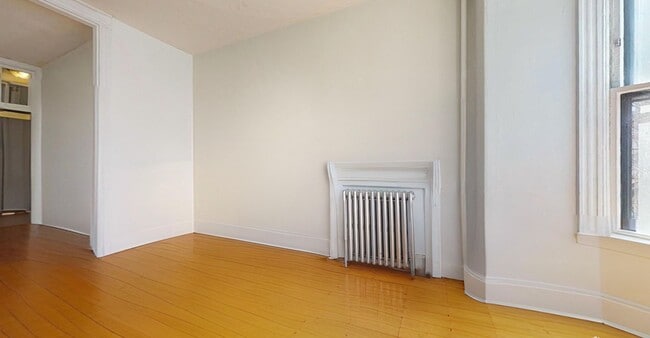 Photo - Don't miss out on this AWESOME two bed on Union Park in the South End... June 1st Move in! House