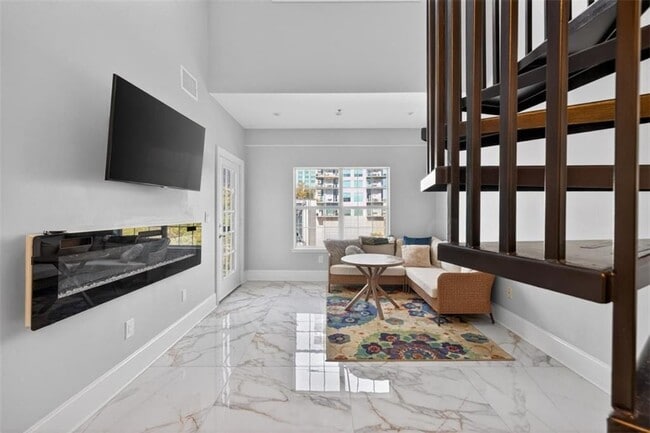 Foto del edificio - 1075 Peachtree Walk NE