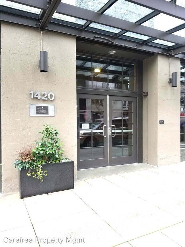 Foto del edificio - 1420 NW Lovejoy St