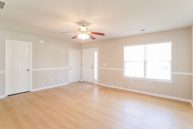 Building Photo - 9093 Fieldstone Trace