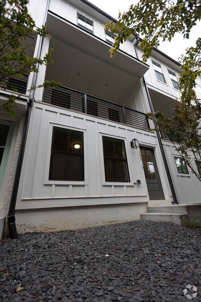 Chastain Park Student Apartments for Rent Atlanta, GA 5 Rentals