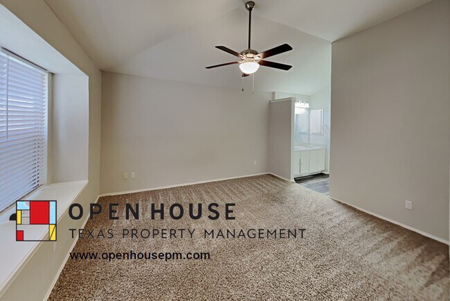 Foto del edificio - 207 Valley Spring Dr Arlington