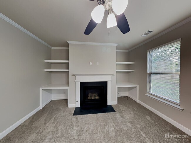 Building Photo - 83 Collins Run Dr