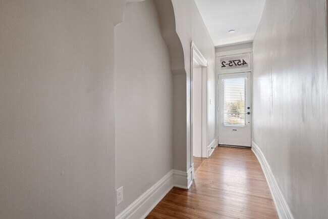 Foto del edificio - Perfect for BJC Residents/Frequenters