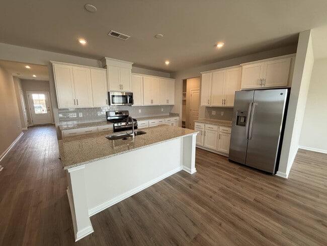 Building Photo - 4319 Hartshorn Cir