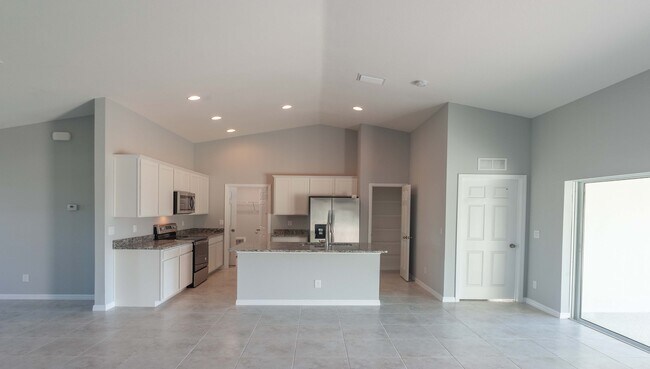 Foto del edificio - 1222 NE 10th St