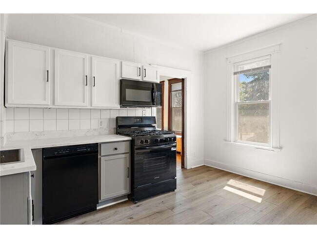 Foto del edificio - 2703 N Humboldt Ave