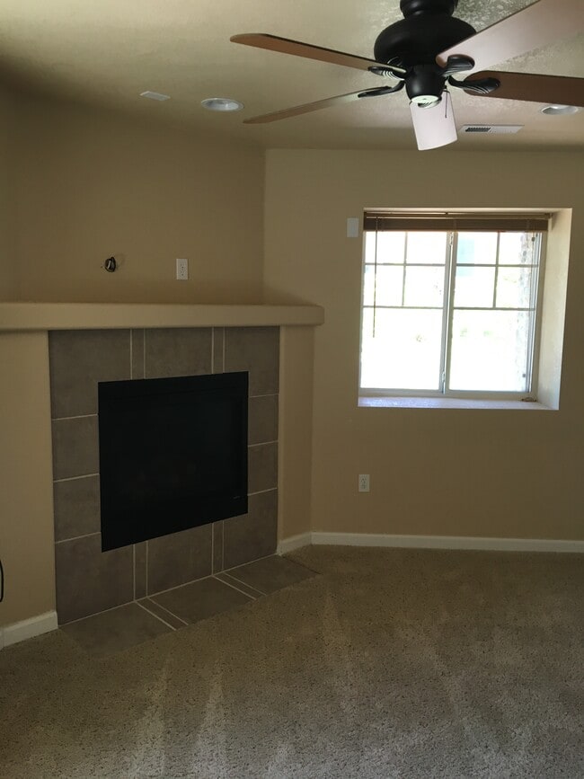 Photo - 7609 S Quatar Way House