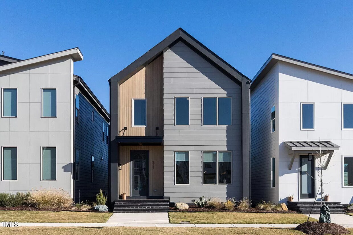 Primary Photo - Newly Constructed 4BD, 3BA Home in Pittsbo...