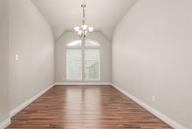 Building Photo - 14120 Timber Ridge Dr