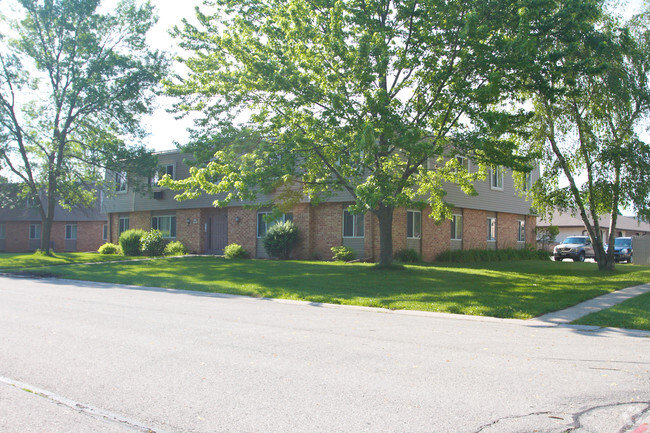 Building Photo - N114 W15577 Sylvan Cir